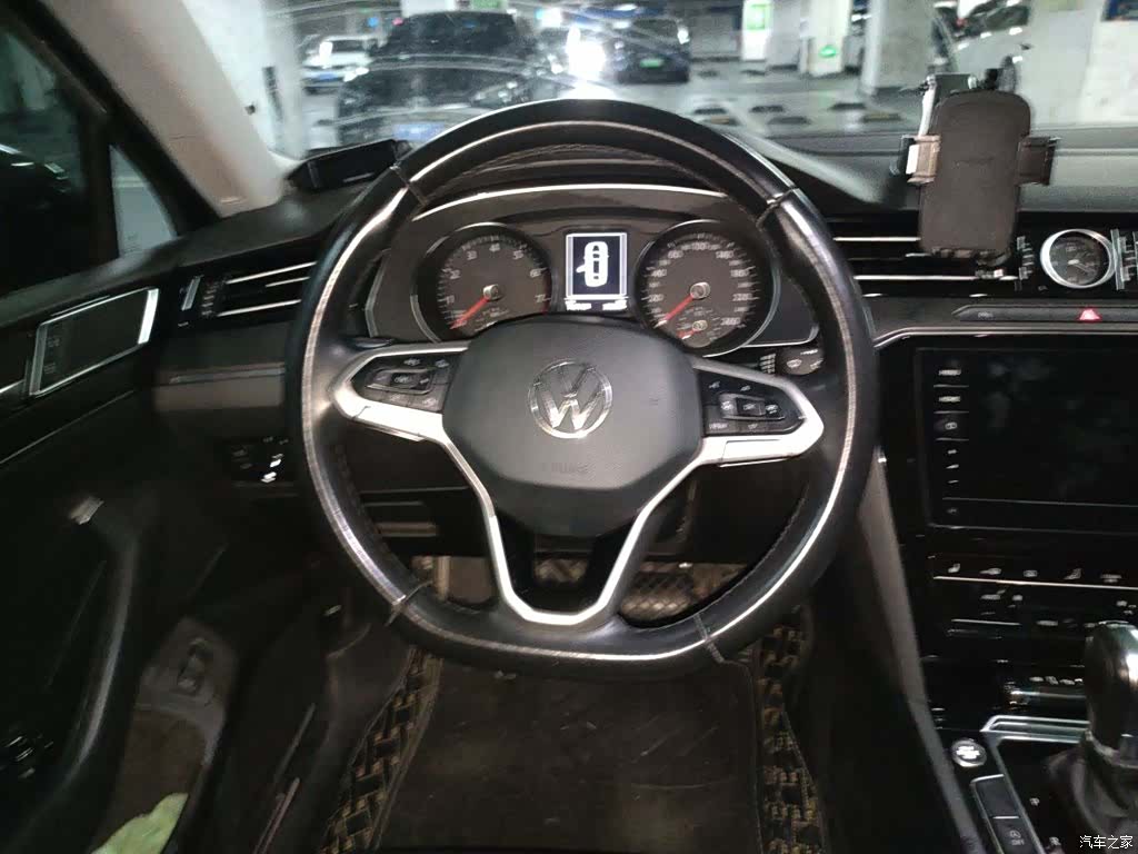 Volkswagen Magotan, 2021 11