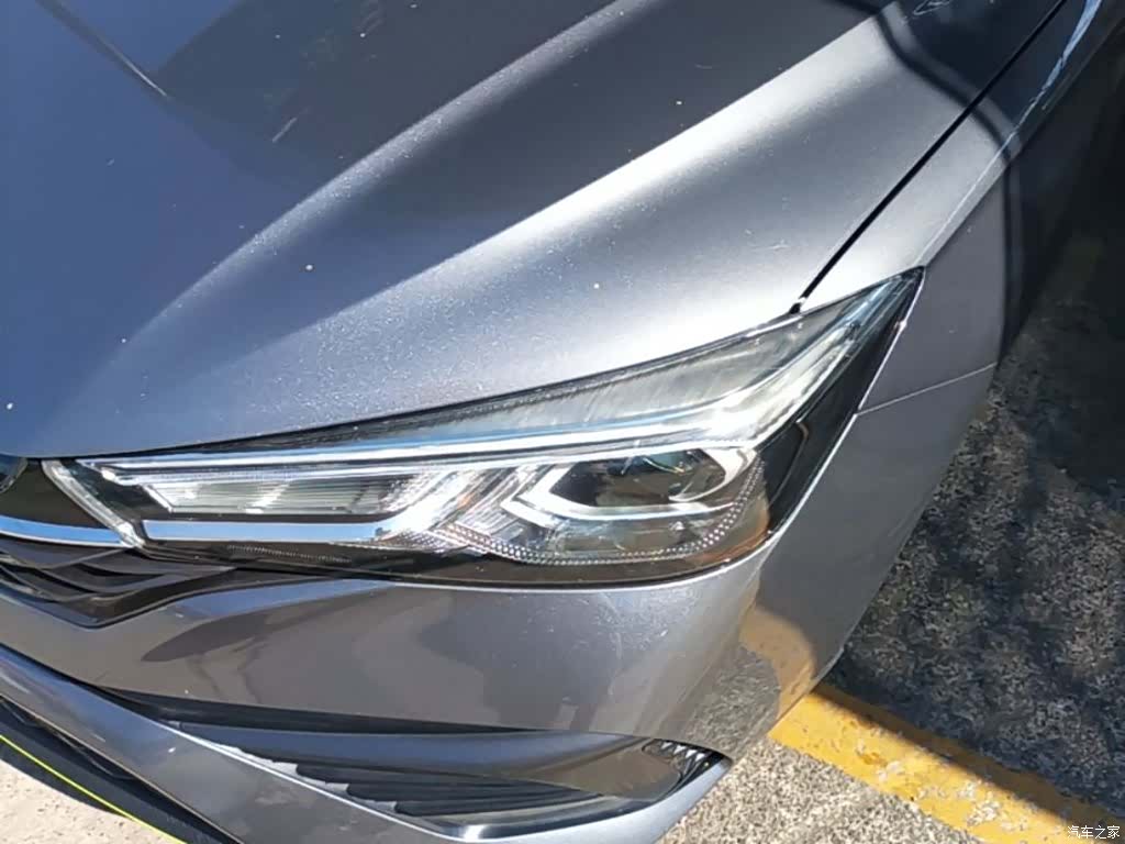 Roewe i5, 2022 24