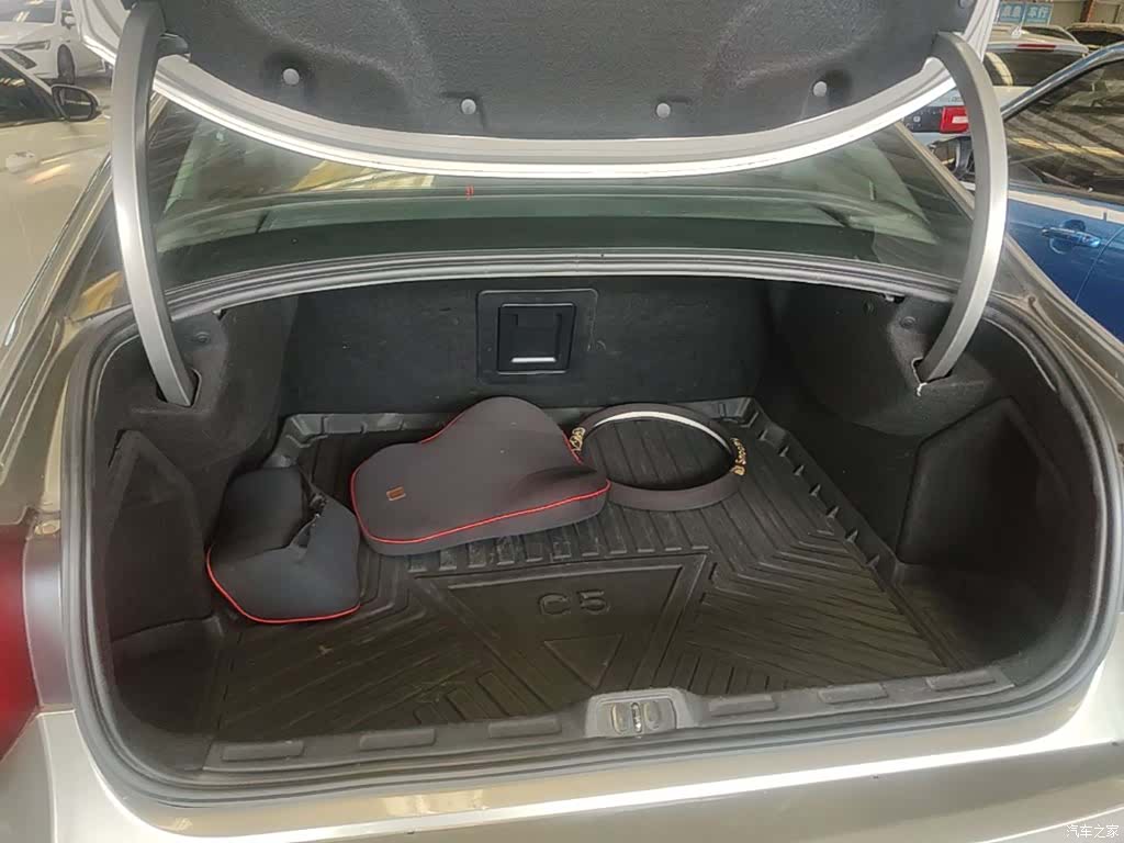 Citroen C5, 2016 19