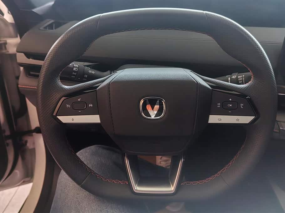 Changan UNI-V Smart iDD