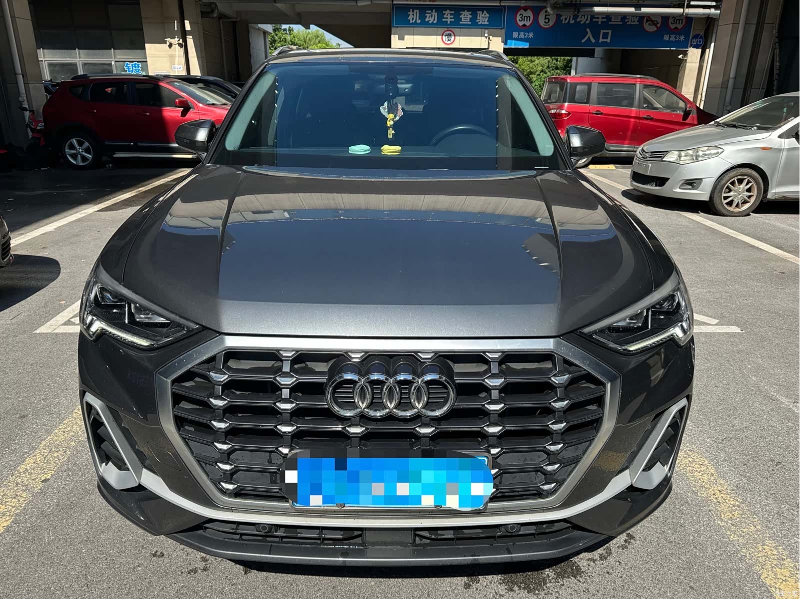 Audi Q3, 2022 2