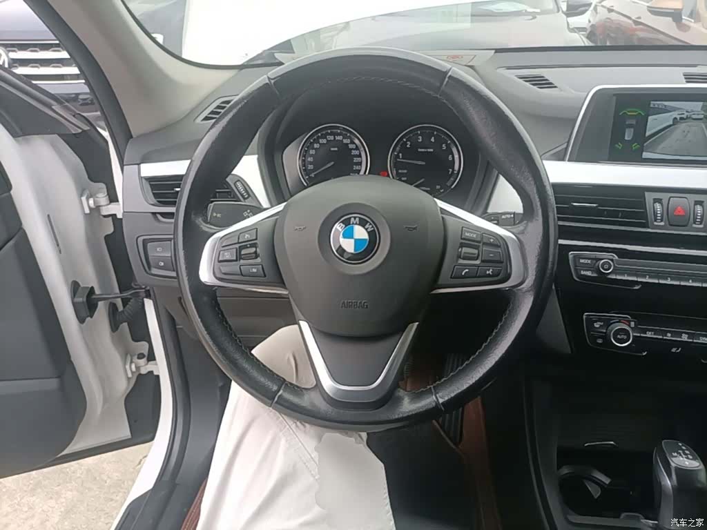 BMW X1, 2019 11