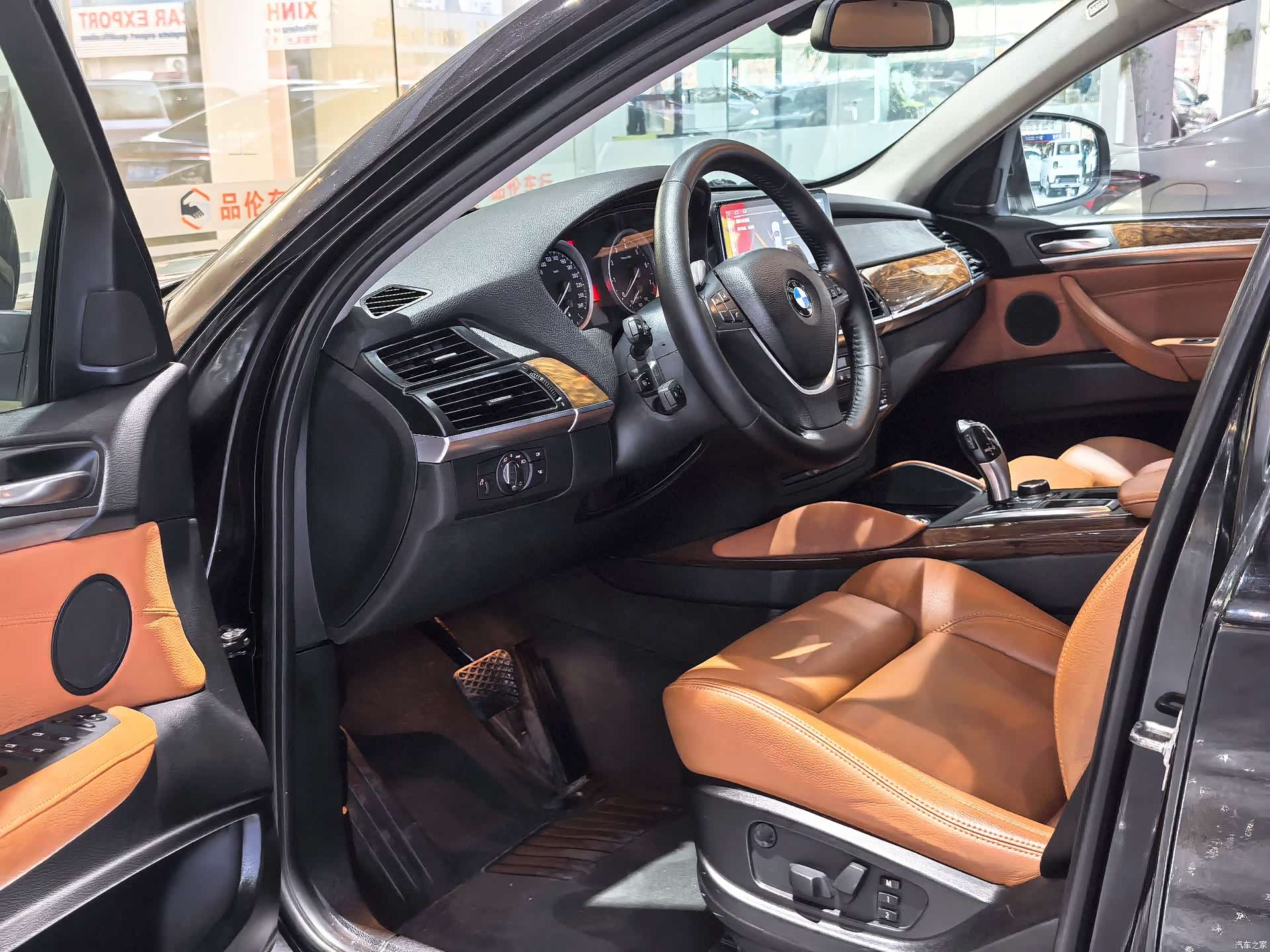 BMW X6, 2011 4
