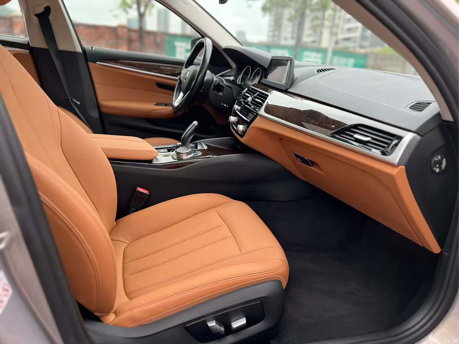 BMW 5 Series, 2018 11