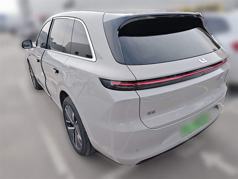 Li Auto Ideal L6