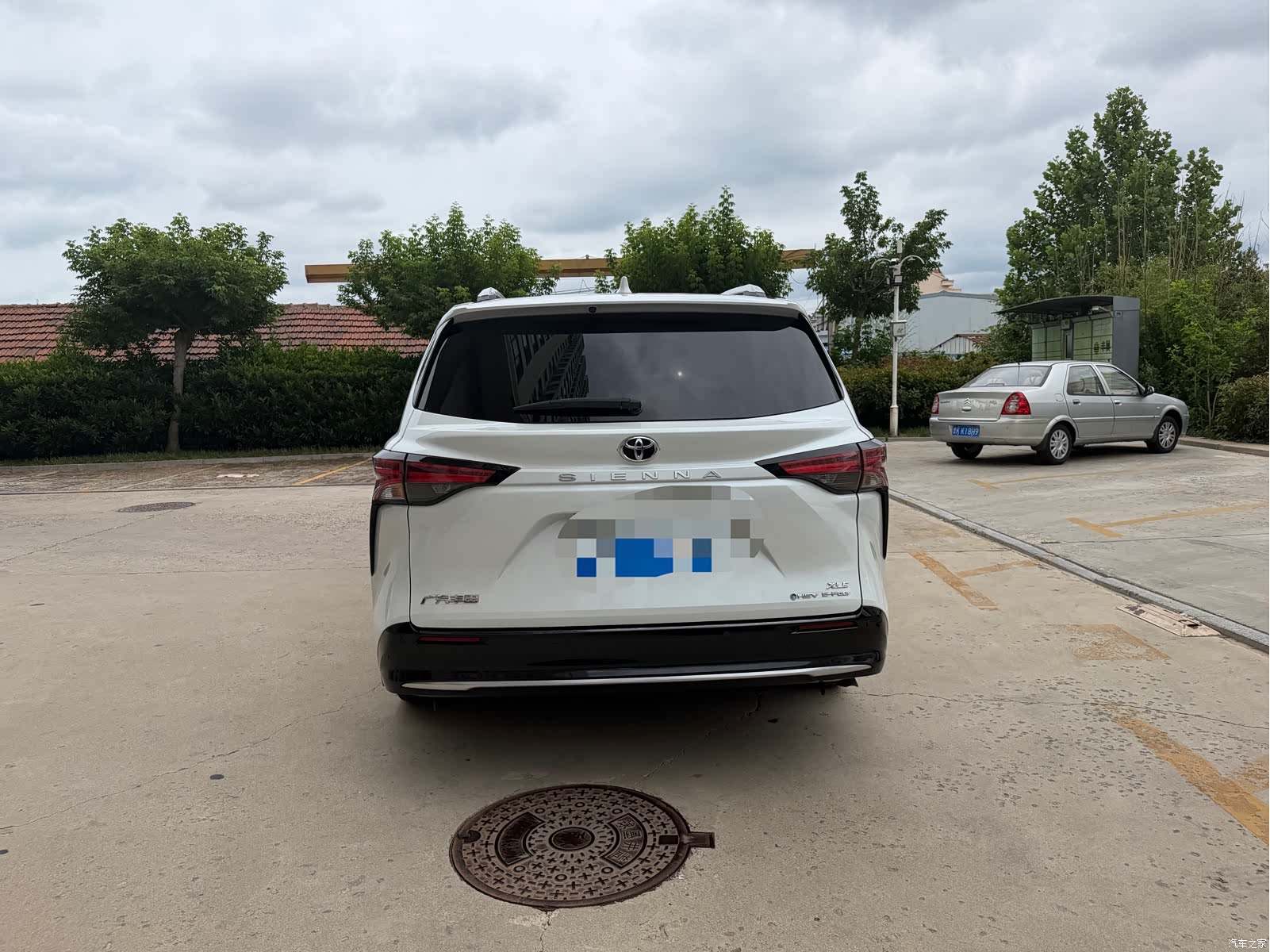 Toyota Sienna, 2025 3