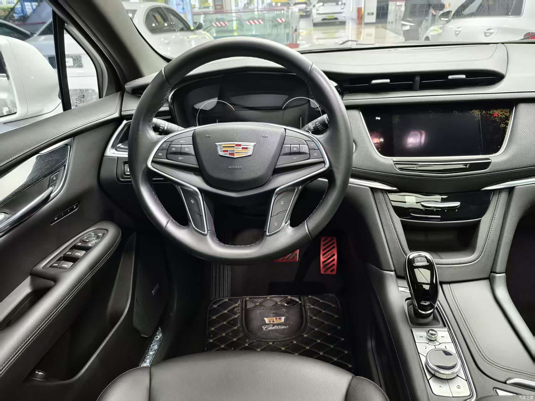 Cadillac XT5, 2021 10