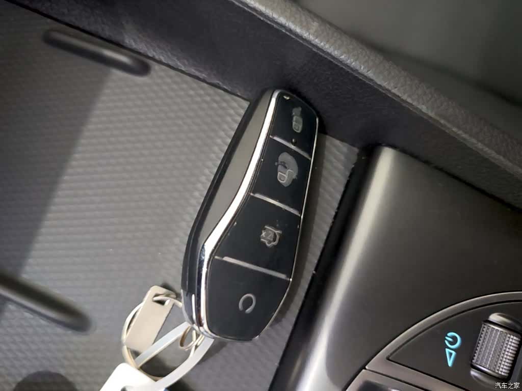 BYD Seal, 2025 9