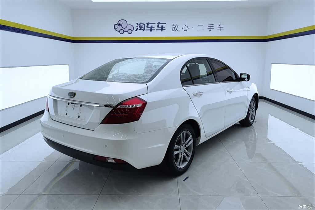 Geely Emgrand, 2016 3