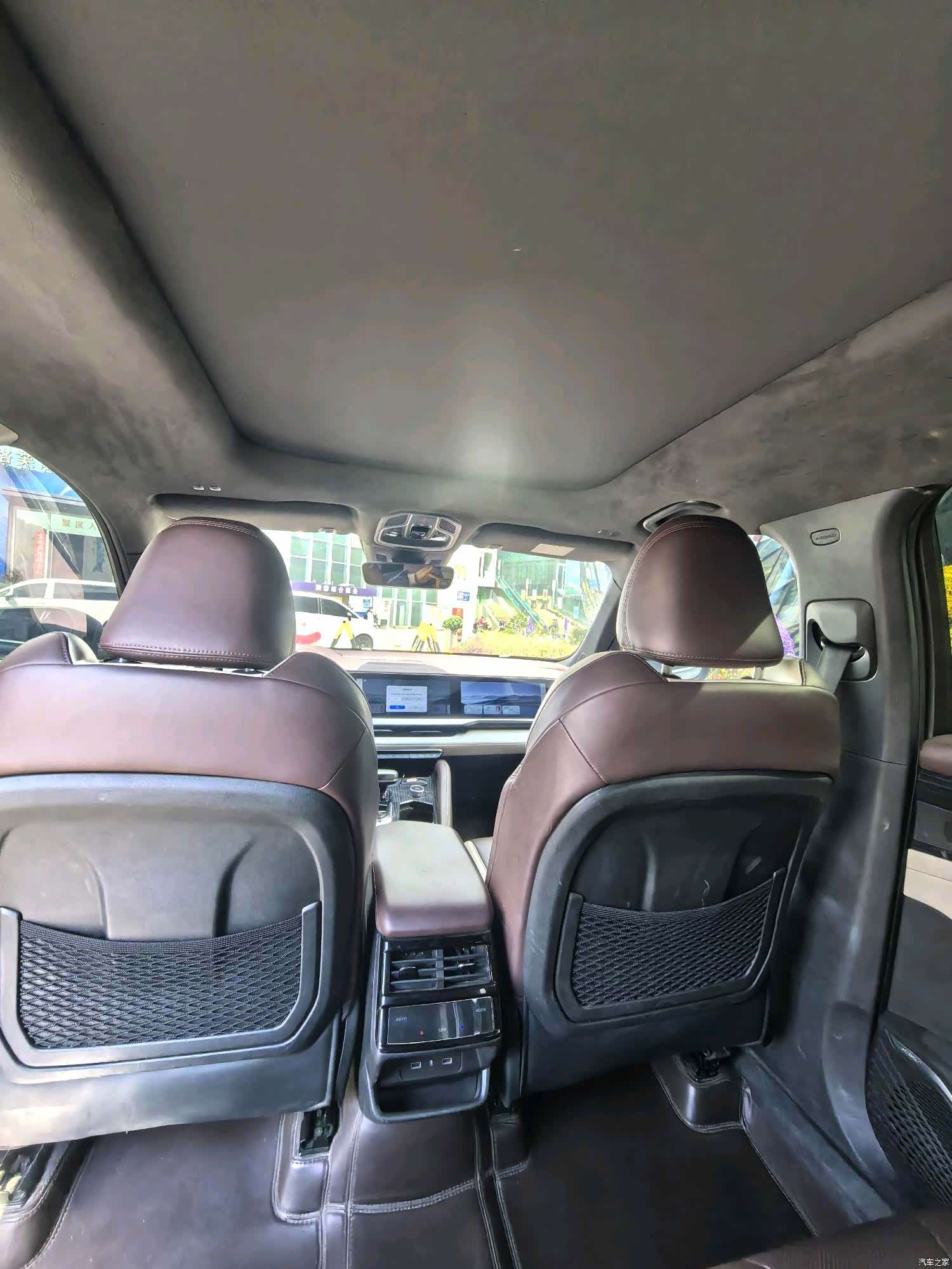 Geely Xingyue L, 2022 11
