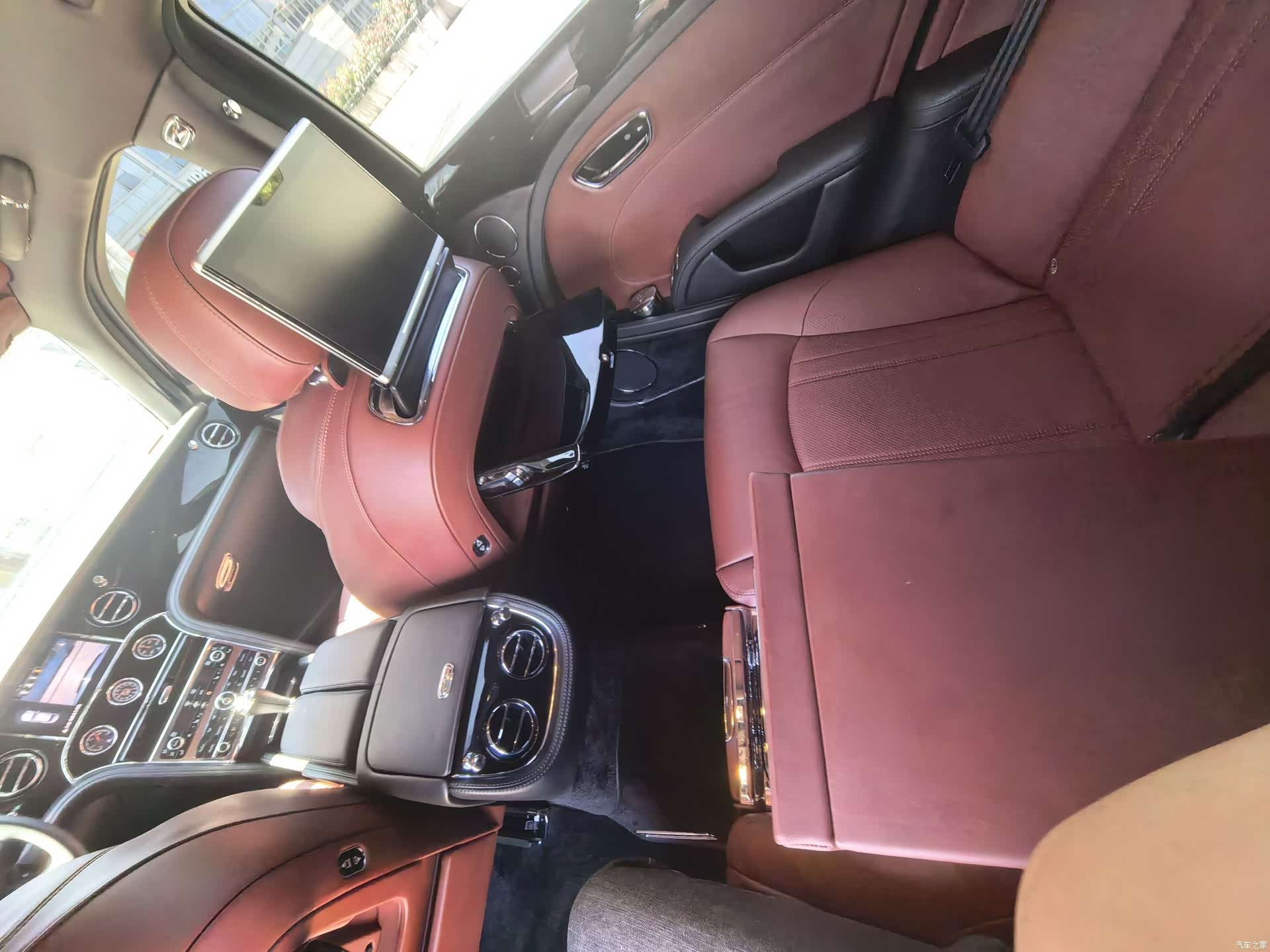 Bentley Mulsanne, 2018 15