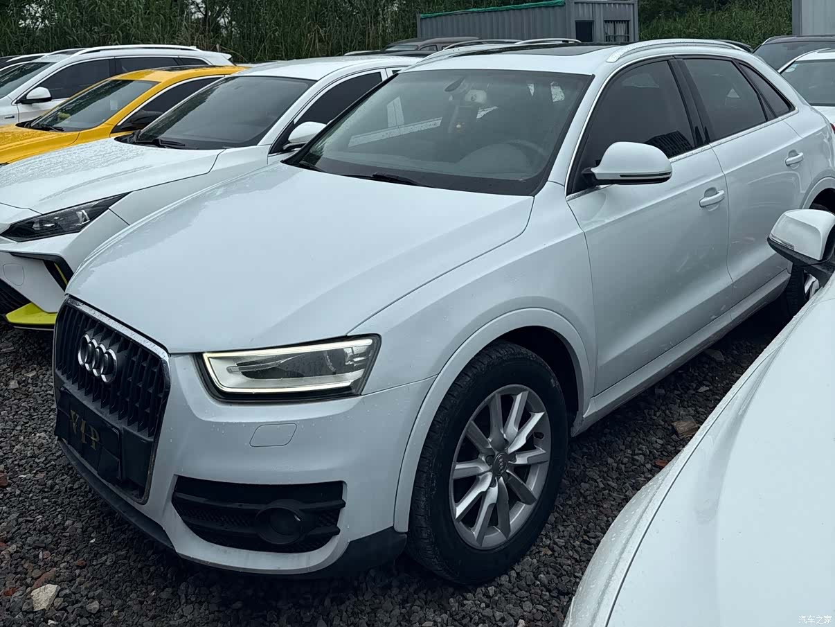 Audi Q3, 2016 1