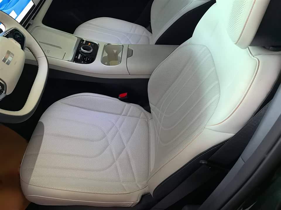 Geely Galaxy Galaxy Starship 7 EM-i