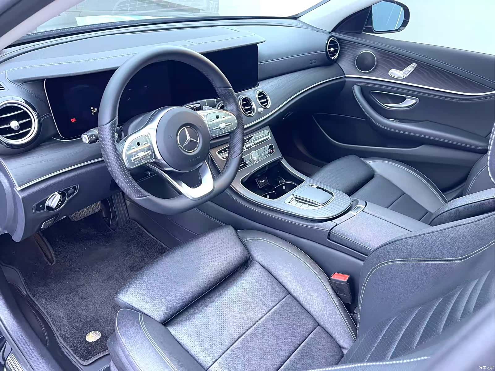 Mercedes-Benz E-Class, 2020 все фото
