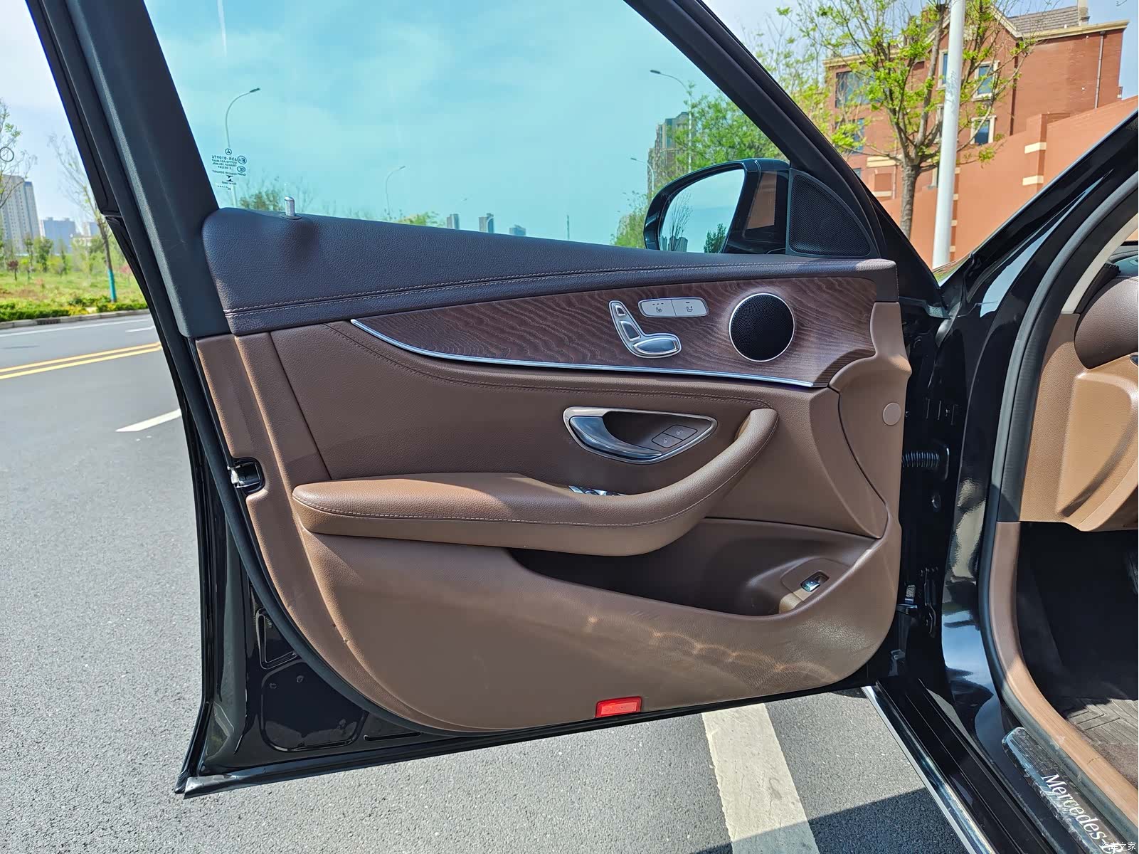 Mercedes-Benz E-Class, 2021 19