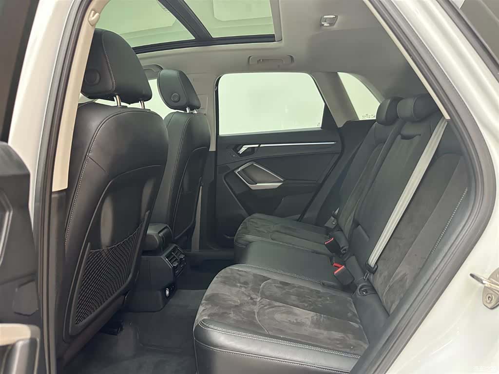 Audi Q3, 2022 15