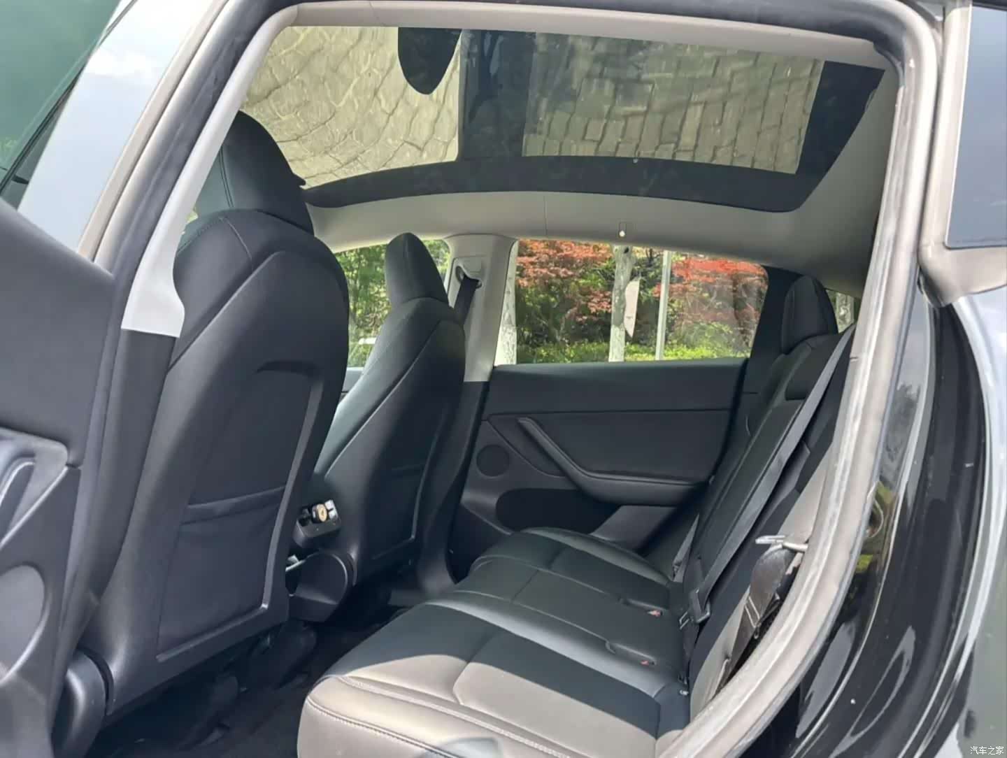 Tesla Model Y, 2022 8