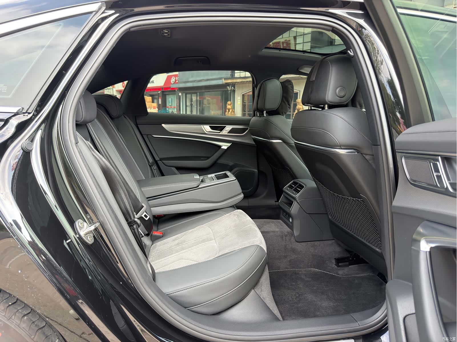Audi A6L, 2022 9