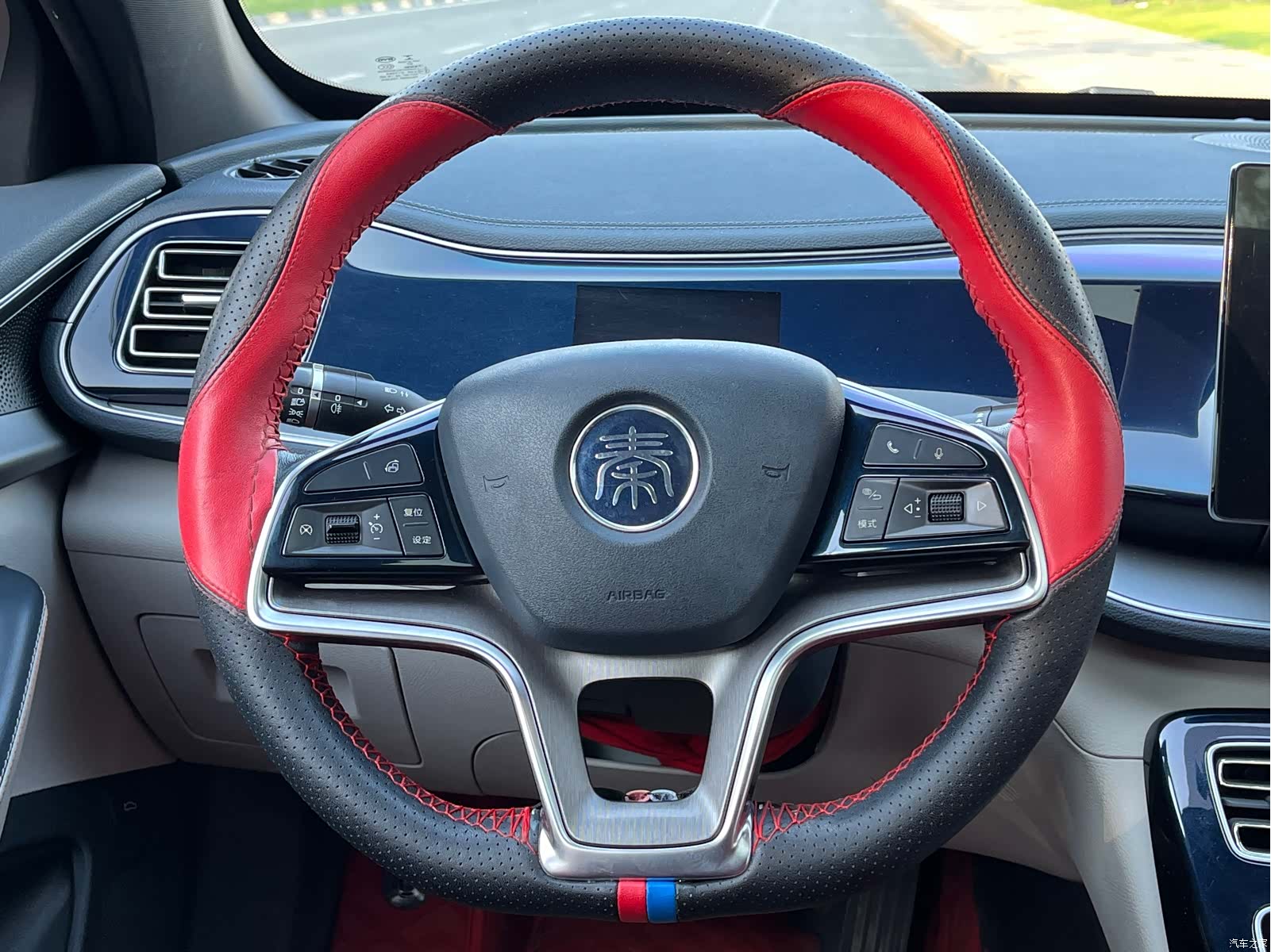 BYD Qin, 2022 4