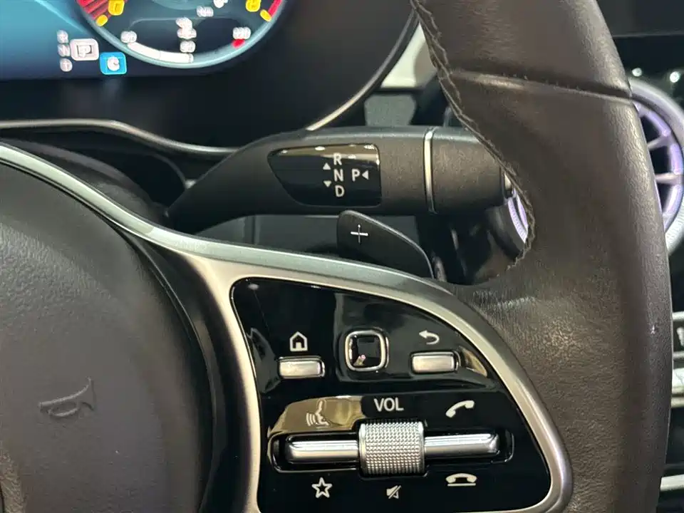 Mercedes-Benz GLC Mercedes-Benz GLC
