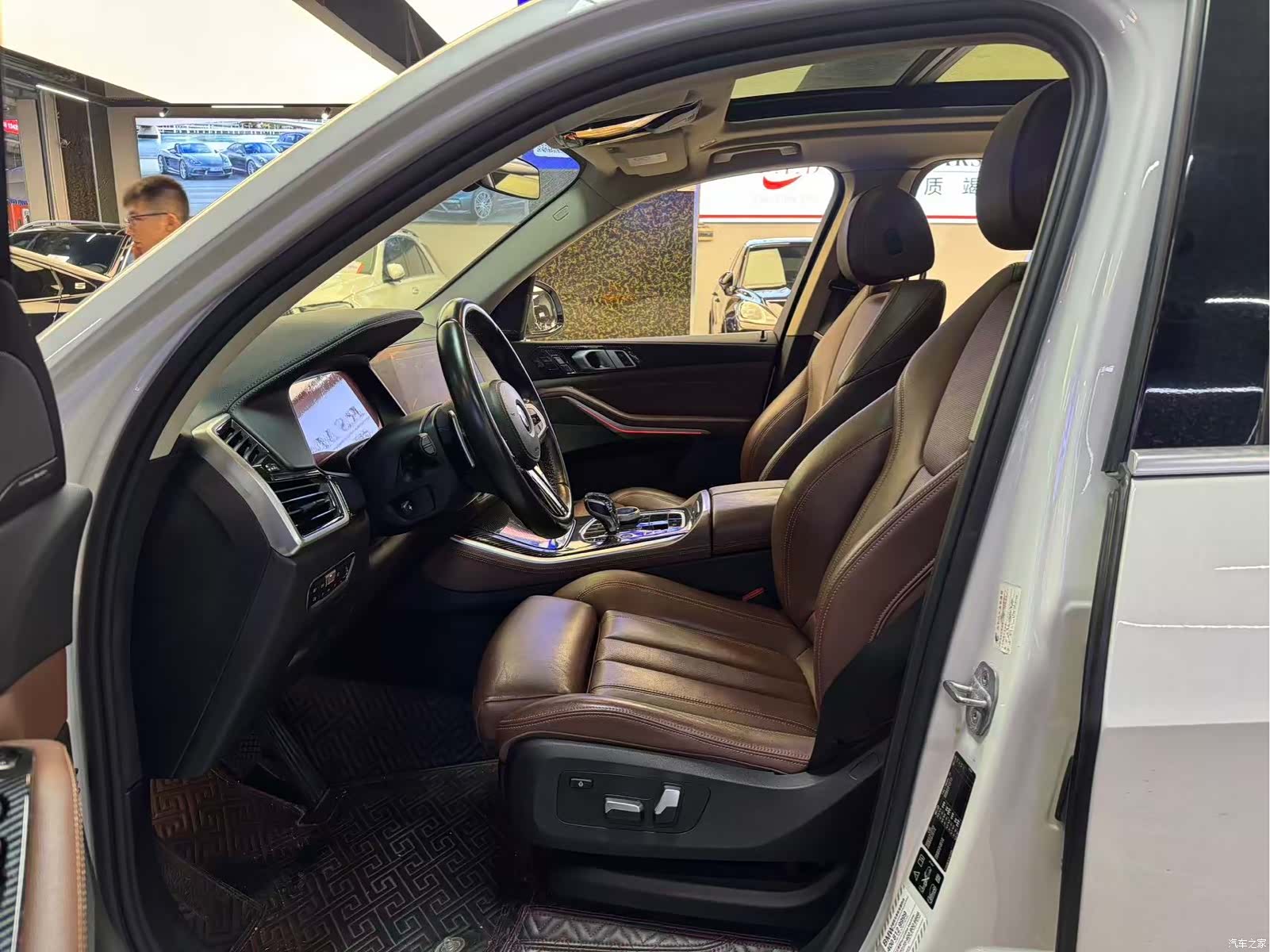 BMW X5, 2020 все фото