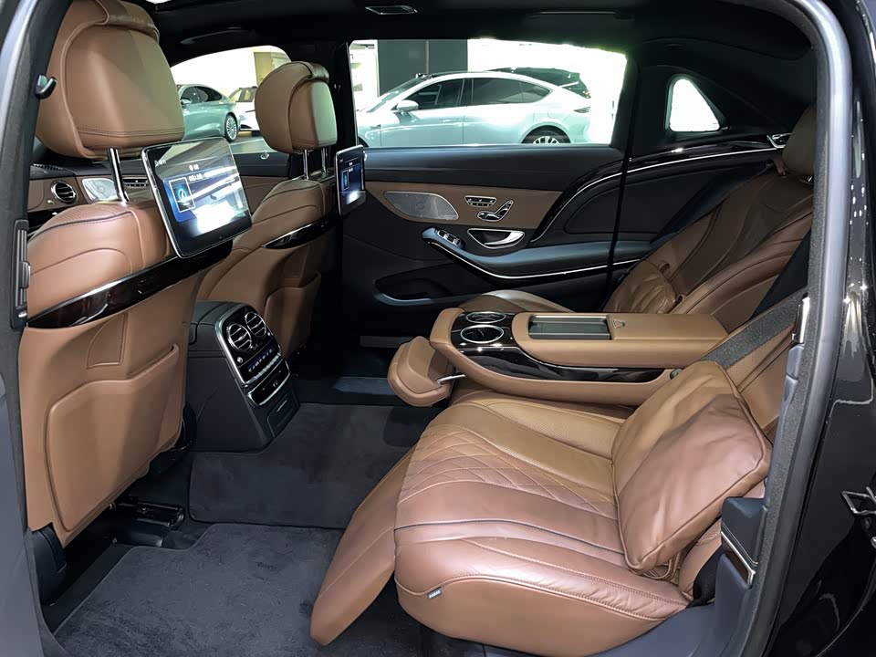 Mercedes-Benz Maybach S-class