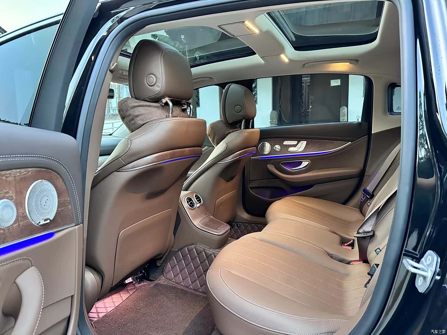 Mercedes-Benz E-Class, 2021 7
