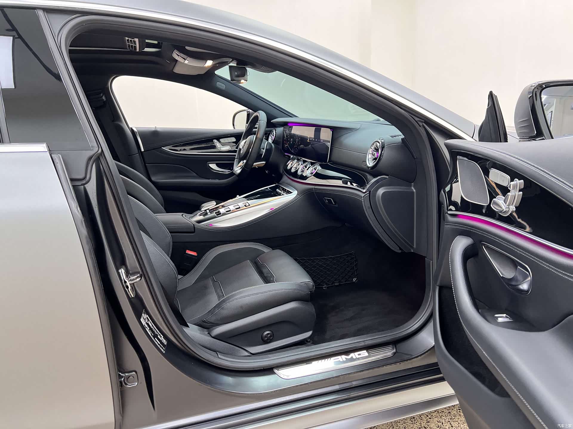 MG AMG, 2020 24