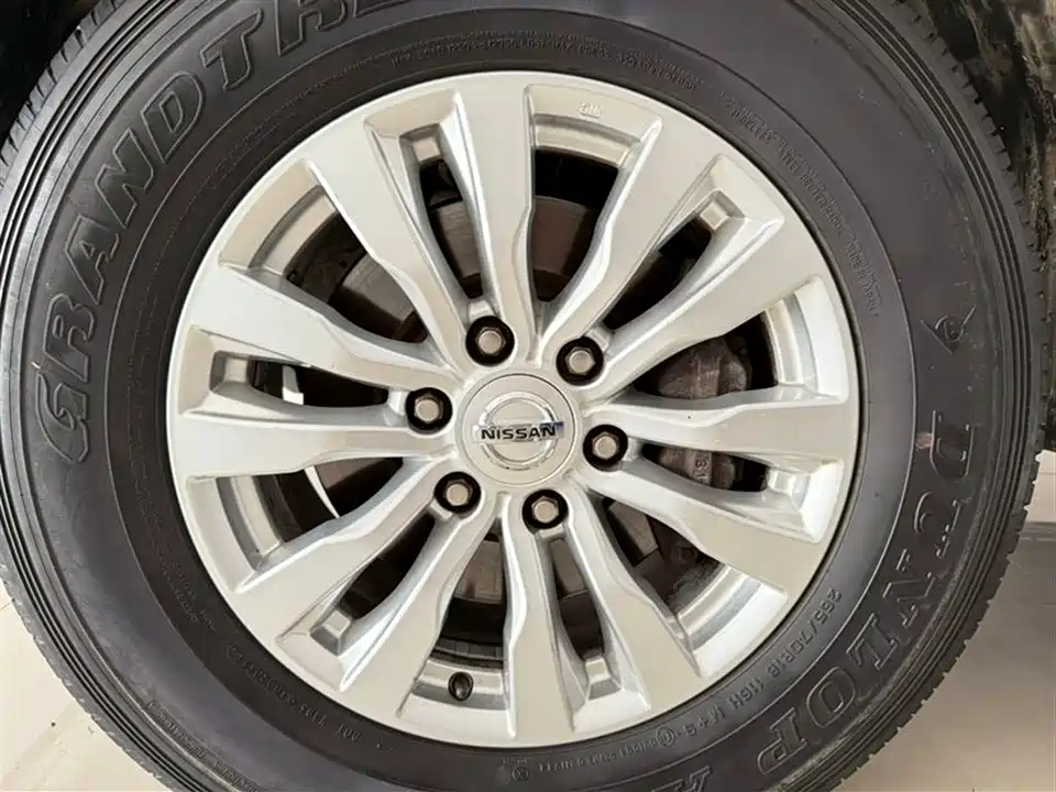 Nissan Toure