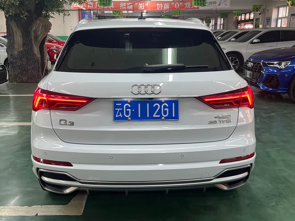 Audi Q3