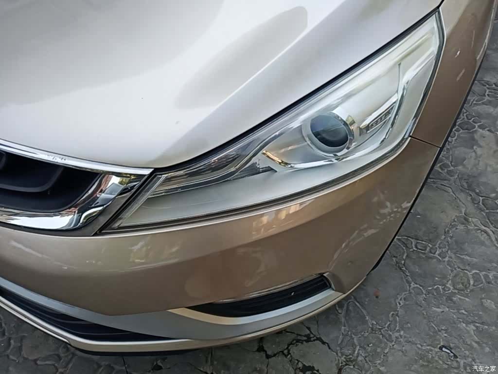 Geely Emgrand, 2017 24