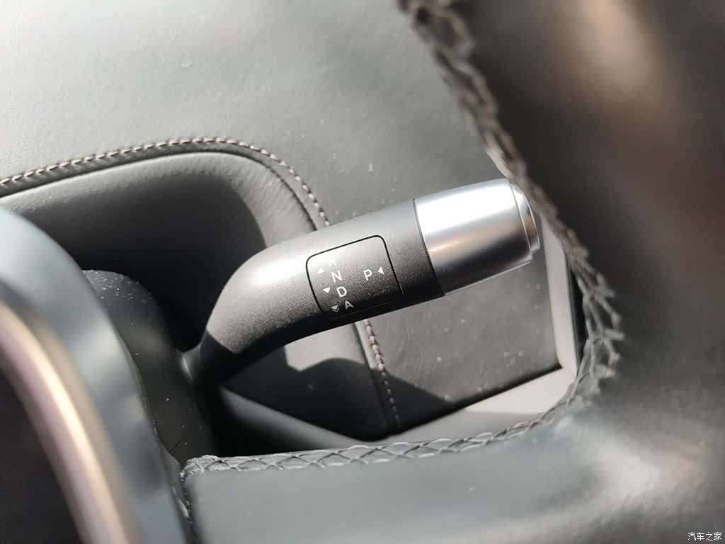 Li Auto L8, 2022 11