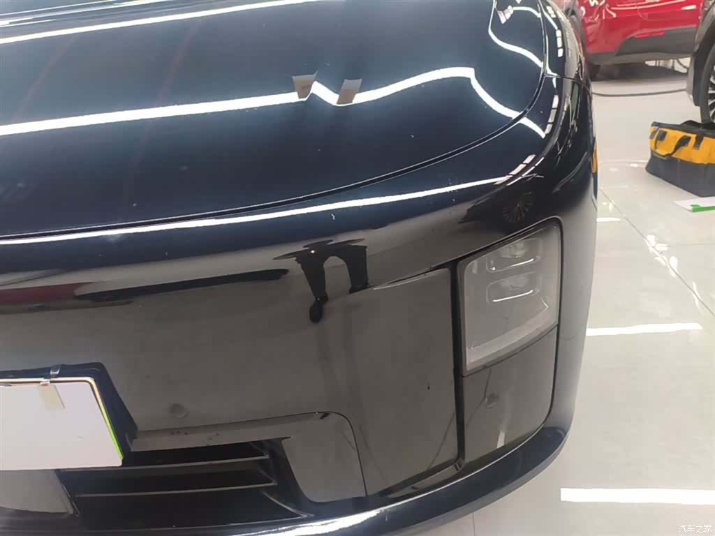 Li Auto i8, 2025 24