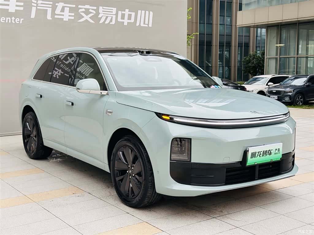Li Auto L6, 2025 4