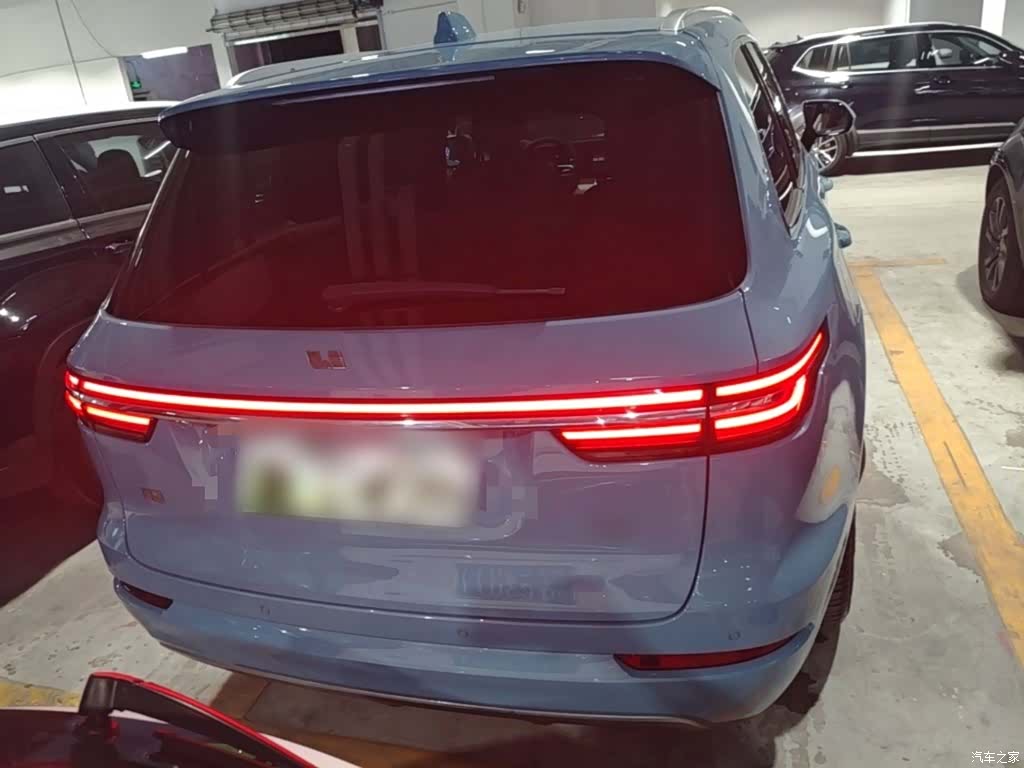Li Auto ONE, 2022 6