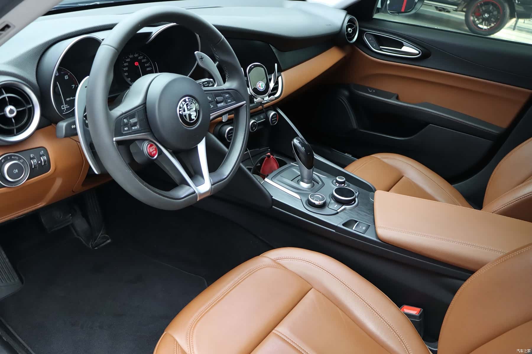 Alfa Romeo Giulia, 2020 8