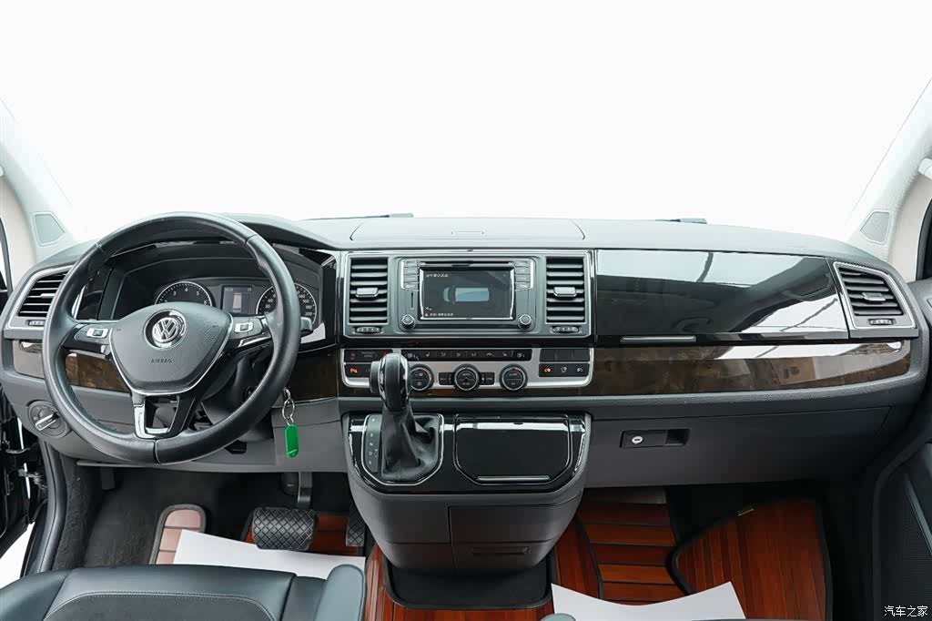 Volkswagen 7, 2018 15