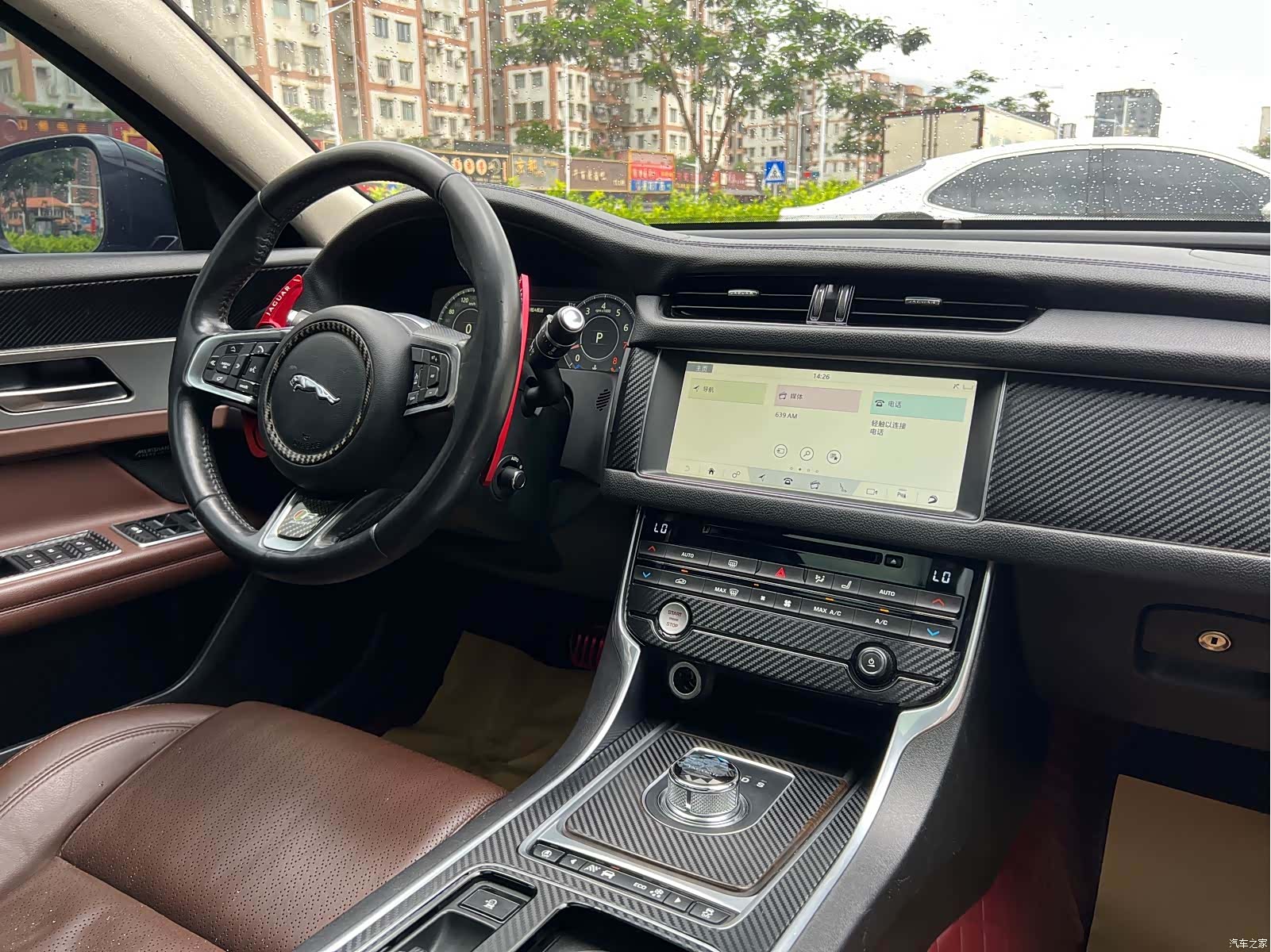 Land Rover XFL, 2018 14