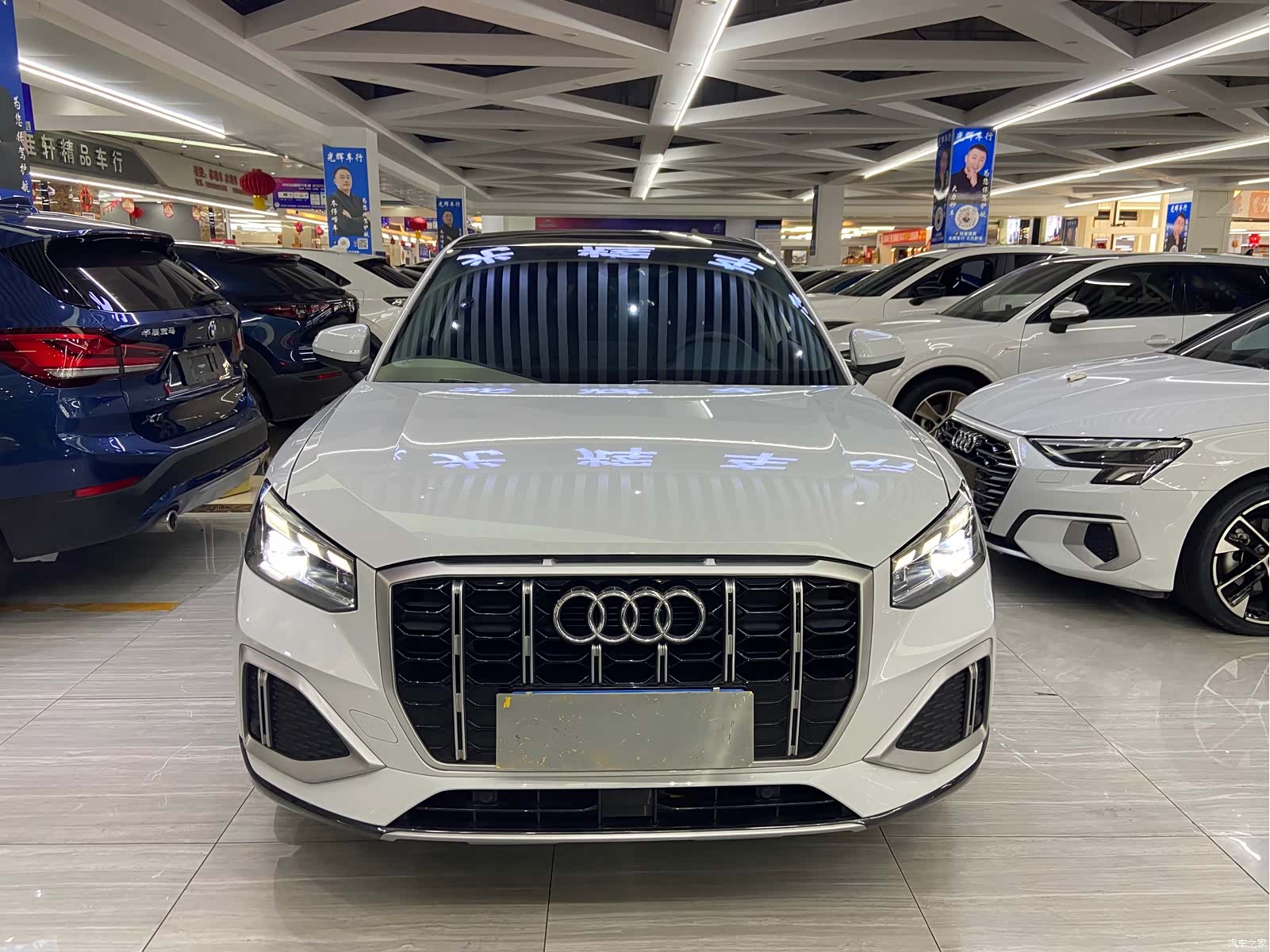 Audi Q2L, 2022 2