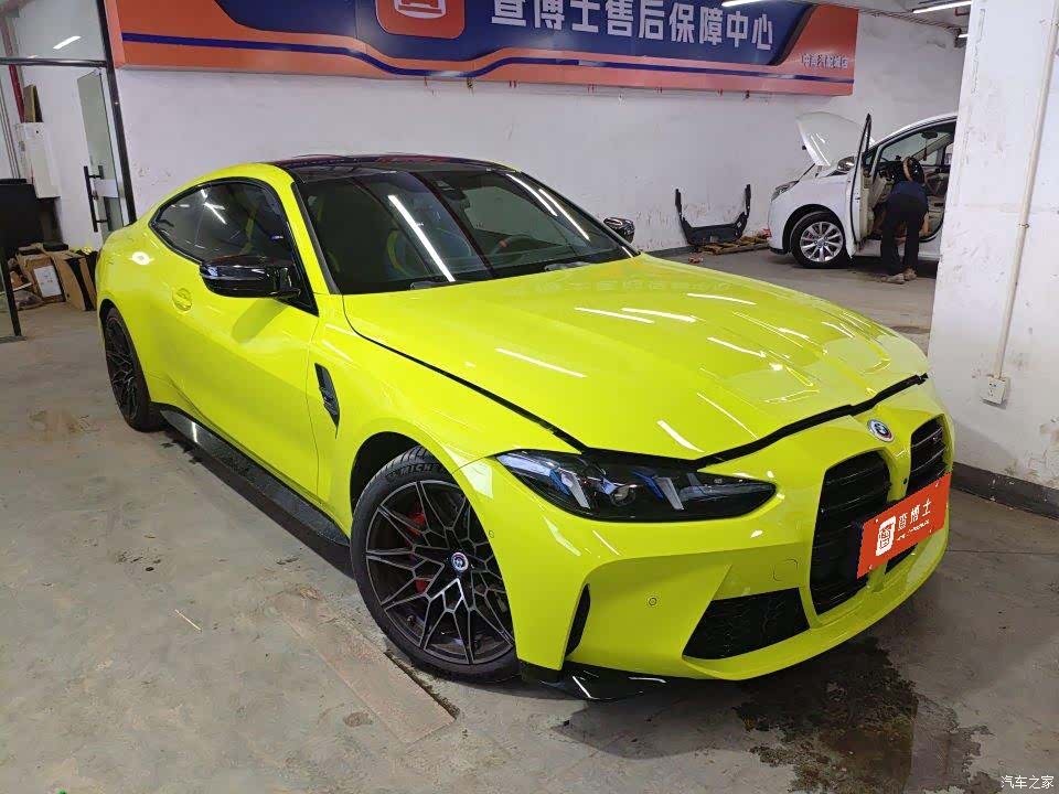 BMW M4, 2025 3