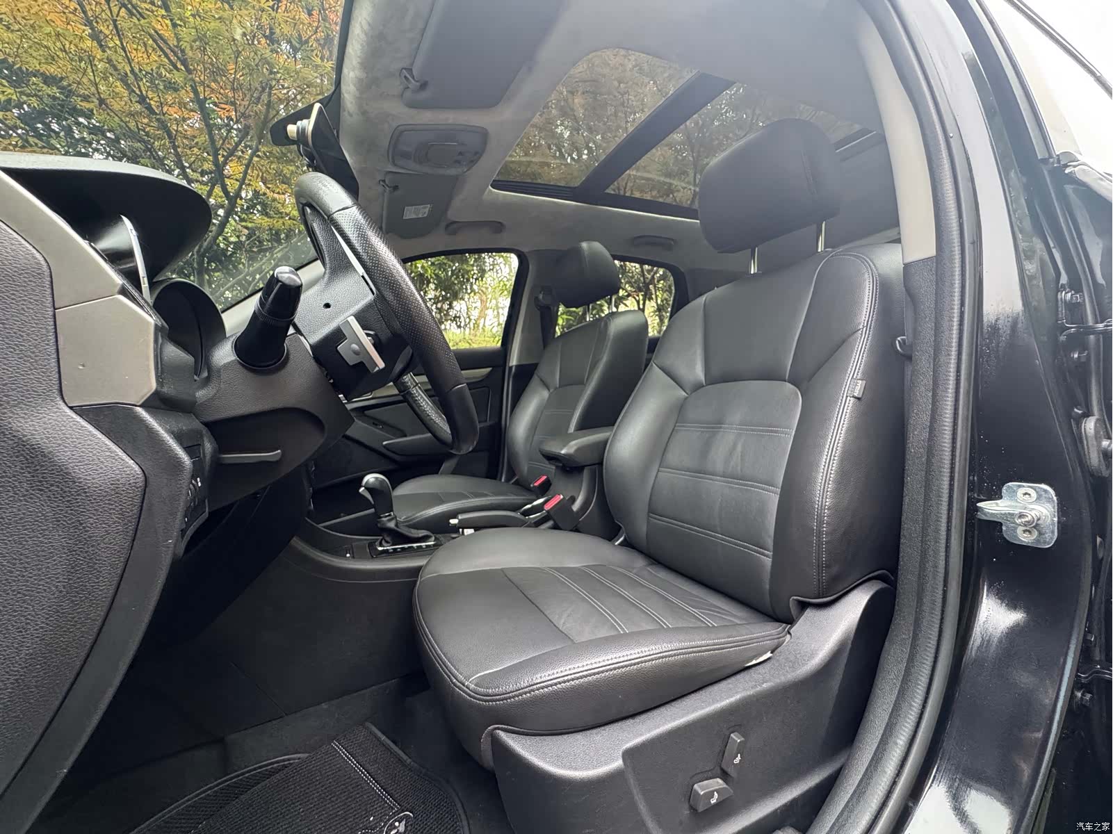 BAIC X65, 2015 18