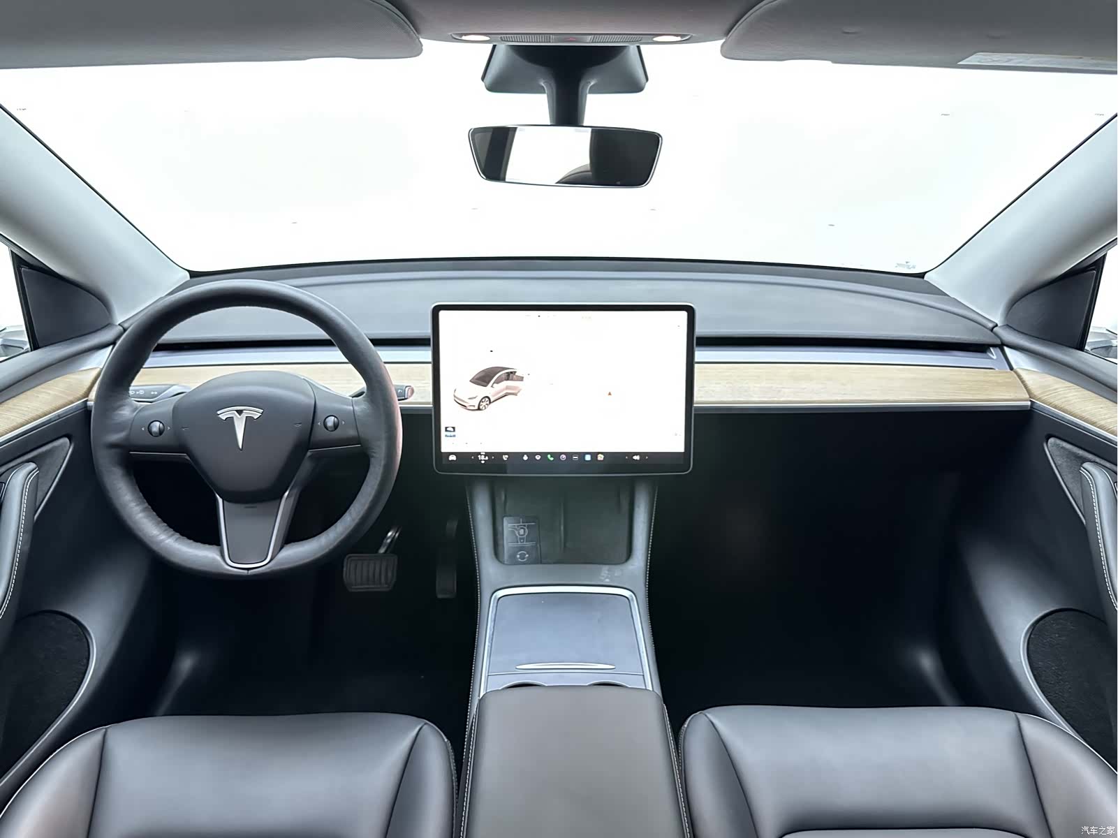 Tesla Model Y, 2021 14