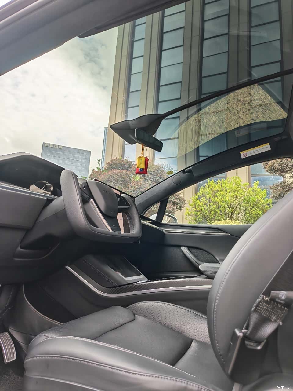 Tesla Model X, 2023 13