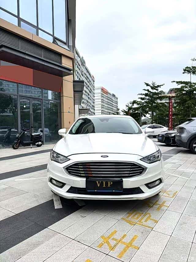 Ford Mondeo, 2017 3