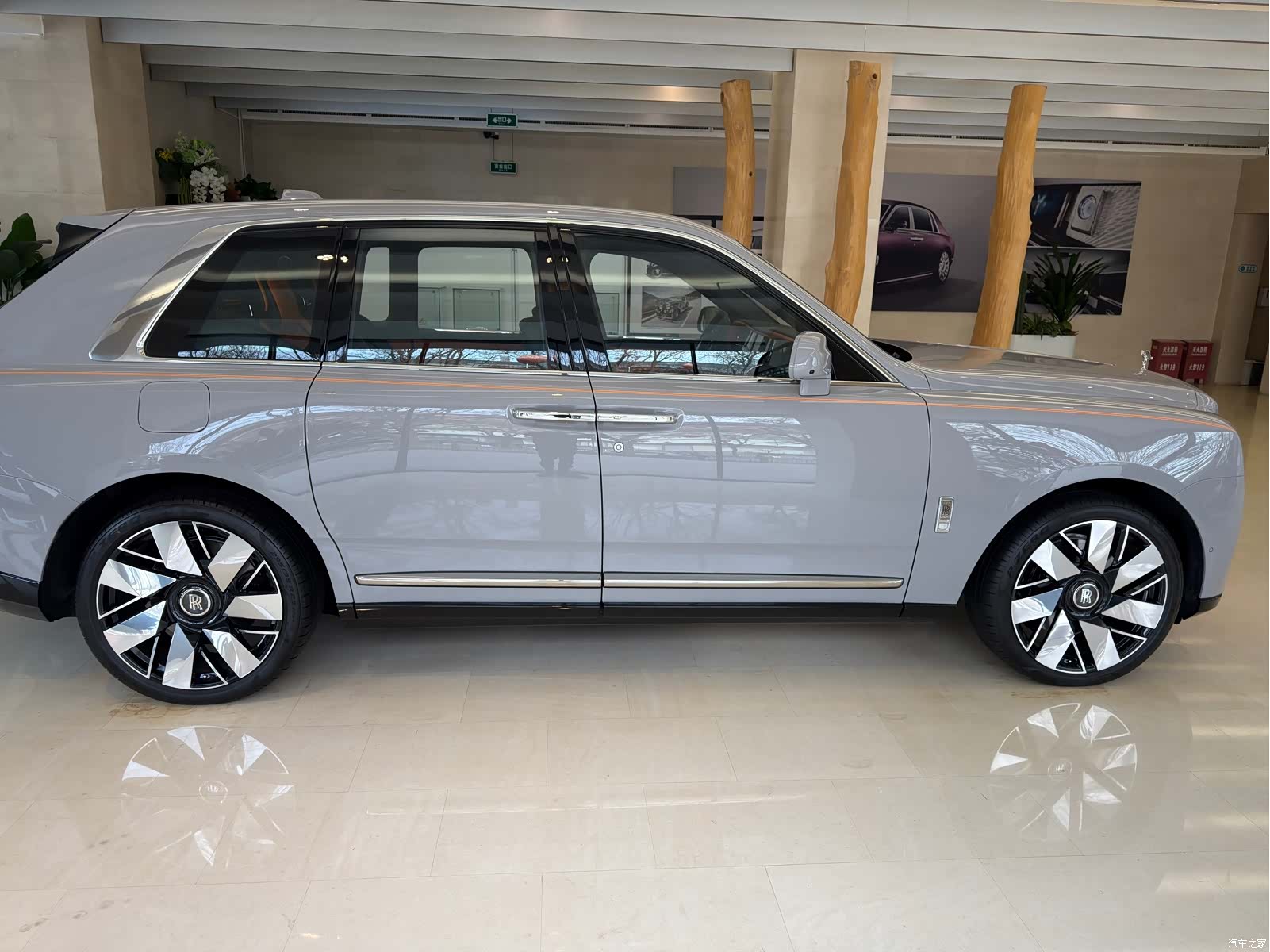 Rolls-Royce Cullinan, 2026 9