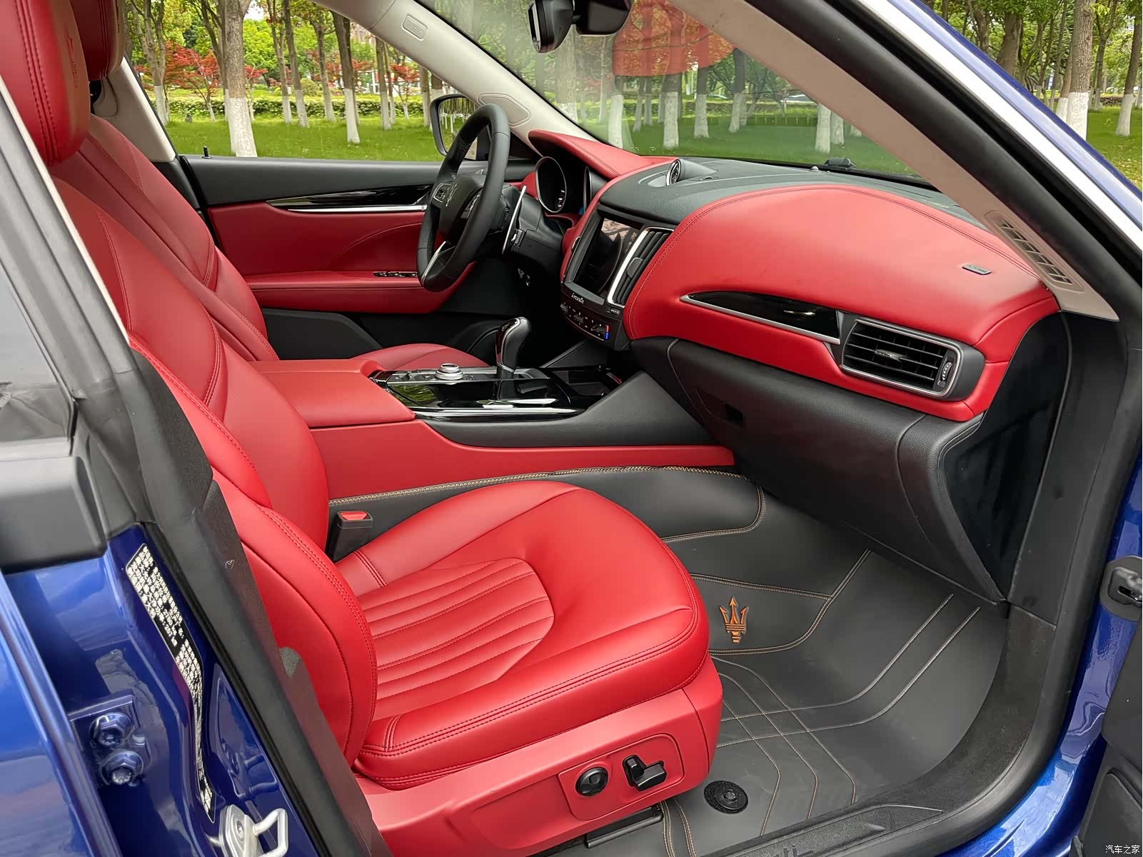 Maserati Levante, 2017 13