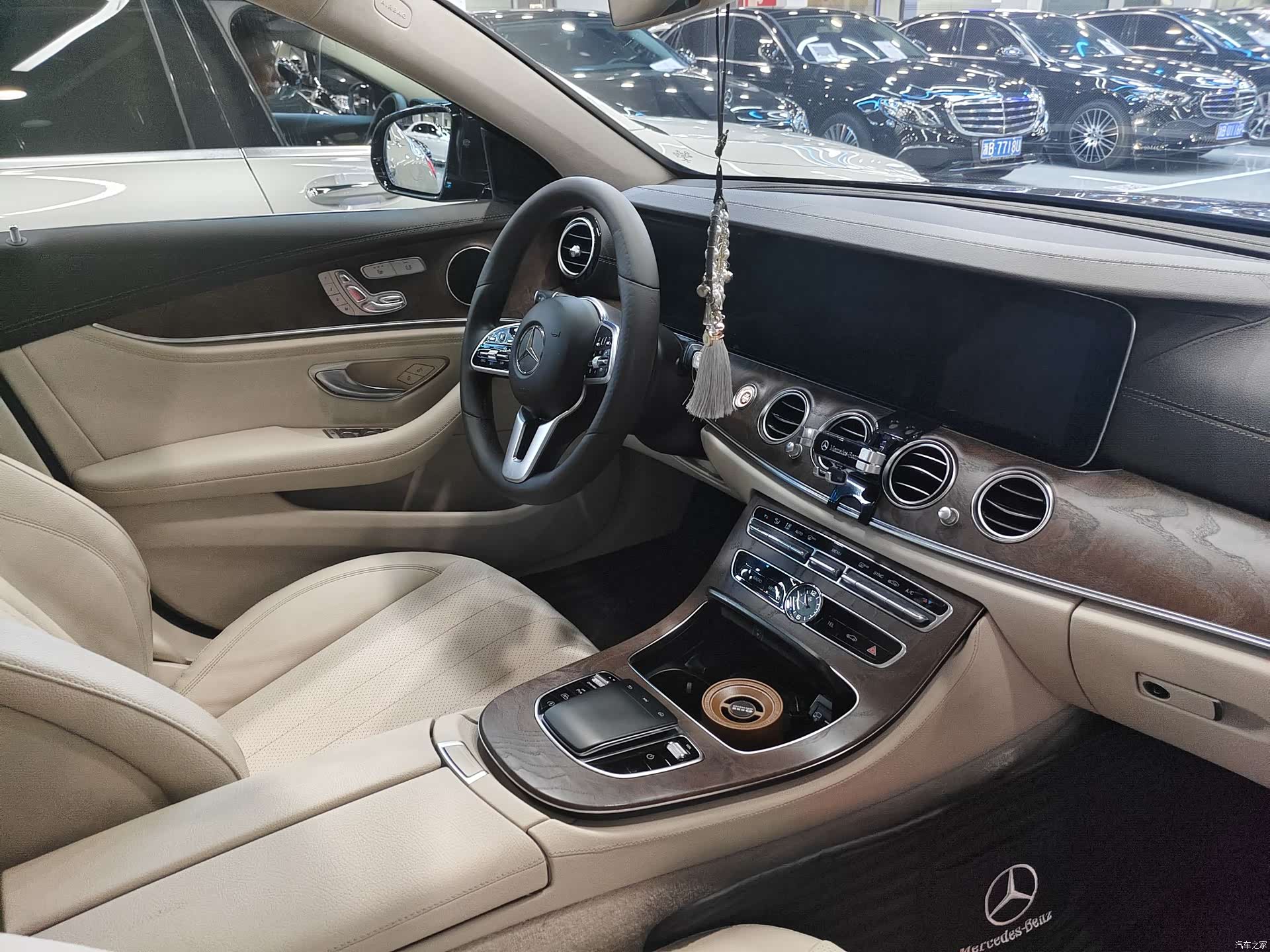 Mercedes-Benz E-Class, 2019 15