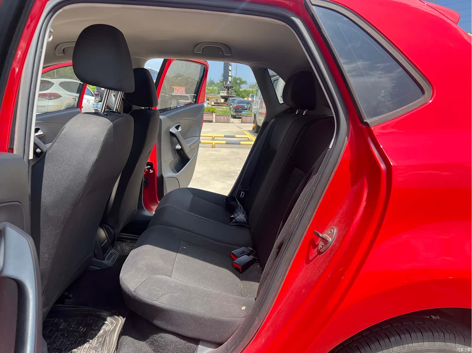 Volkswagen Polo, 2013 все фото