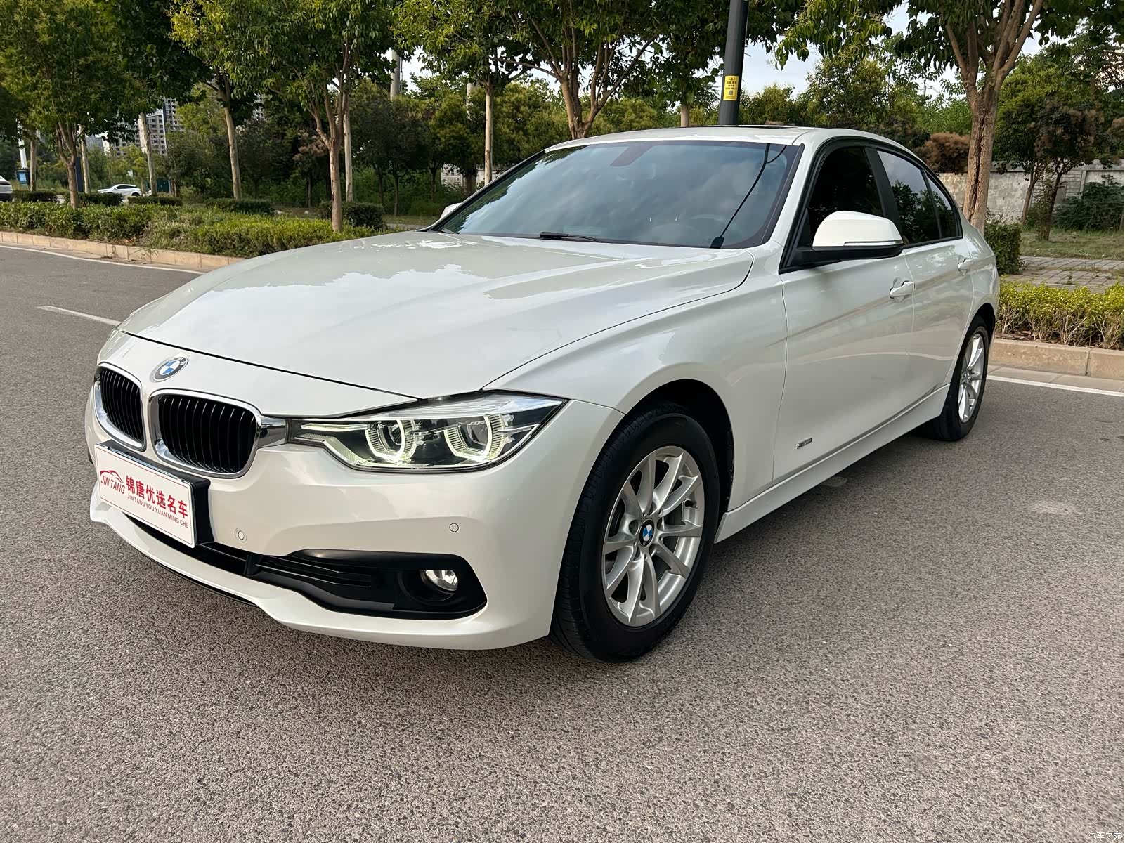 BMW 3 Series, 2016 1