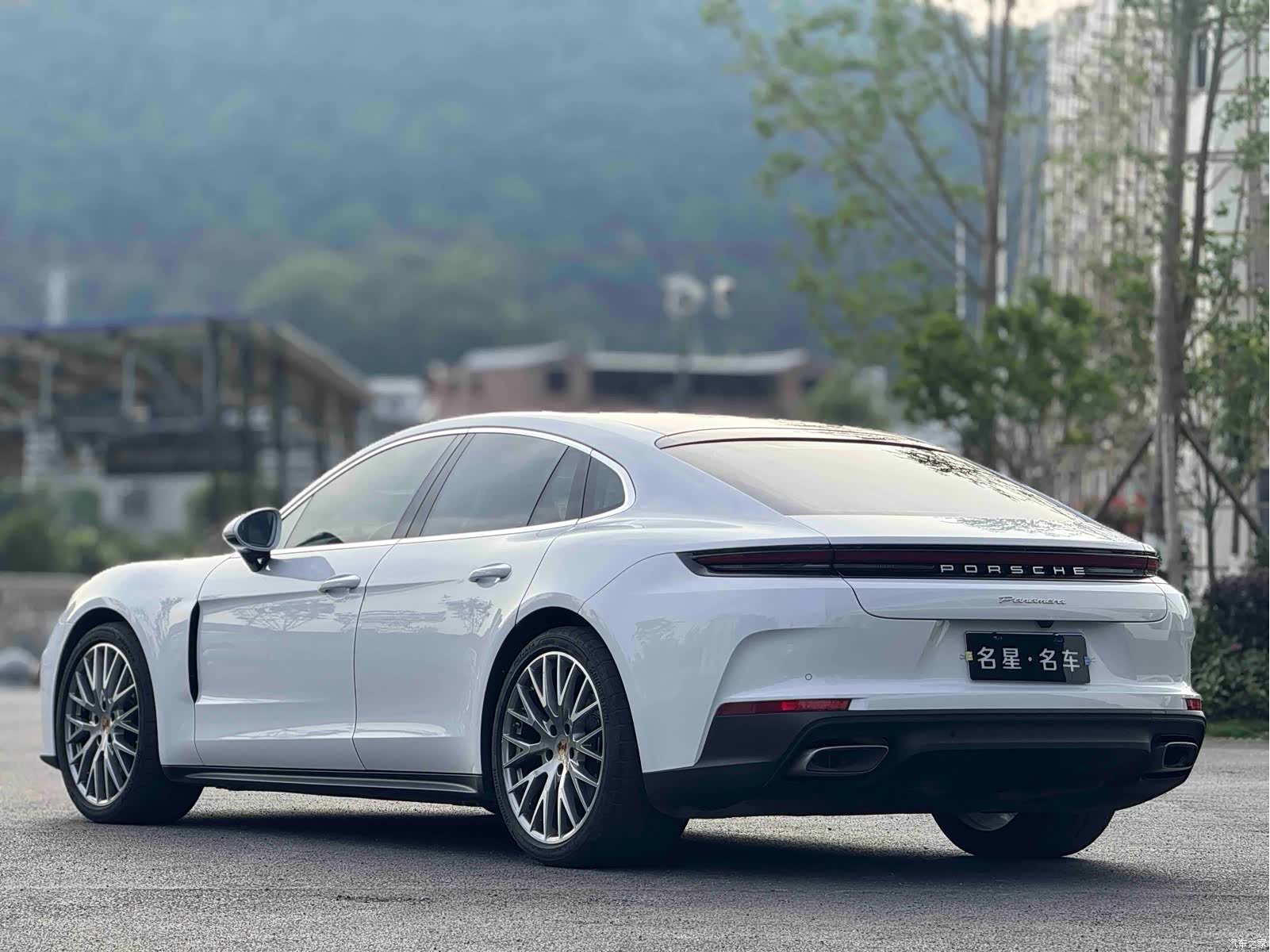 Porsche Panamera, 2024 11
